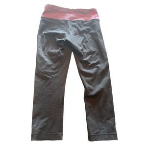 Lululemon Wunder Under Crop Black / Wee Are From Space Jewelled Magenta Size 4